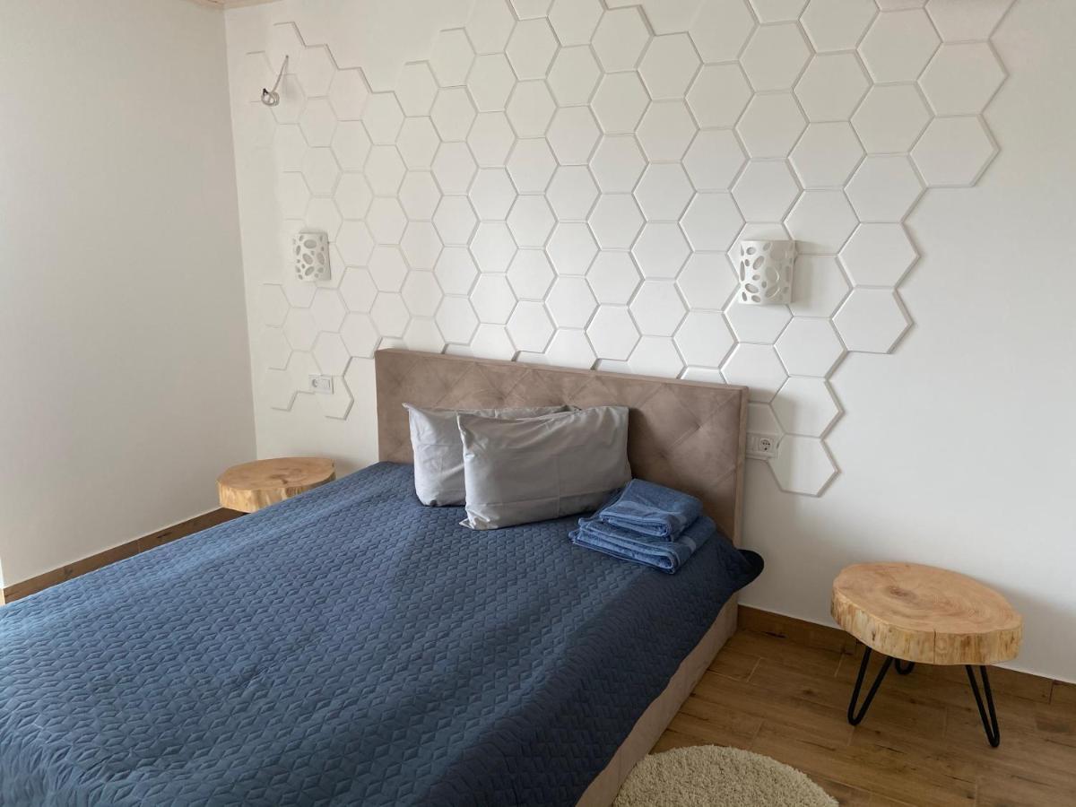 Hotel Panorama Karpat à Yablunytsya Extérieur photo