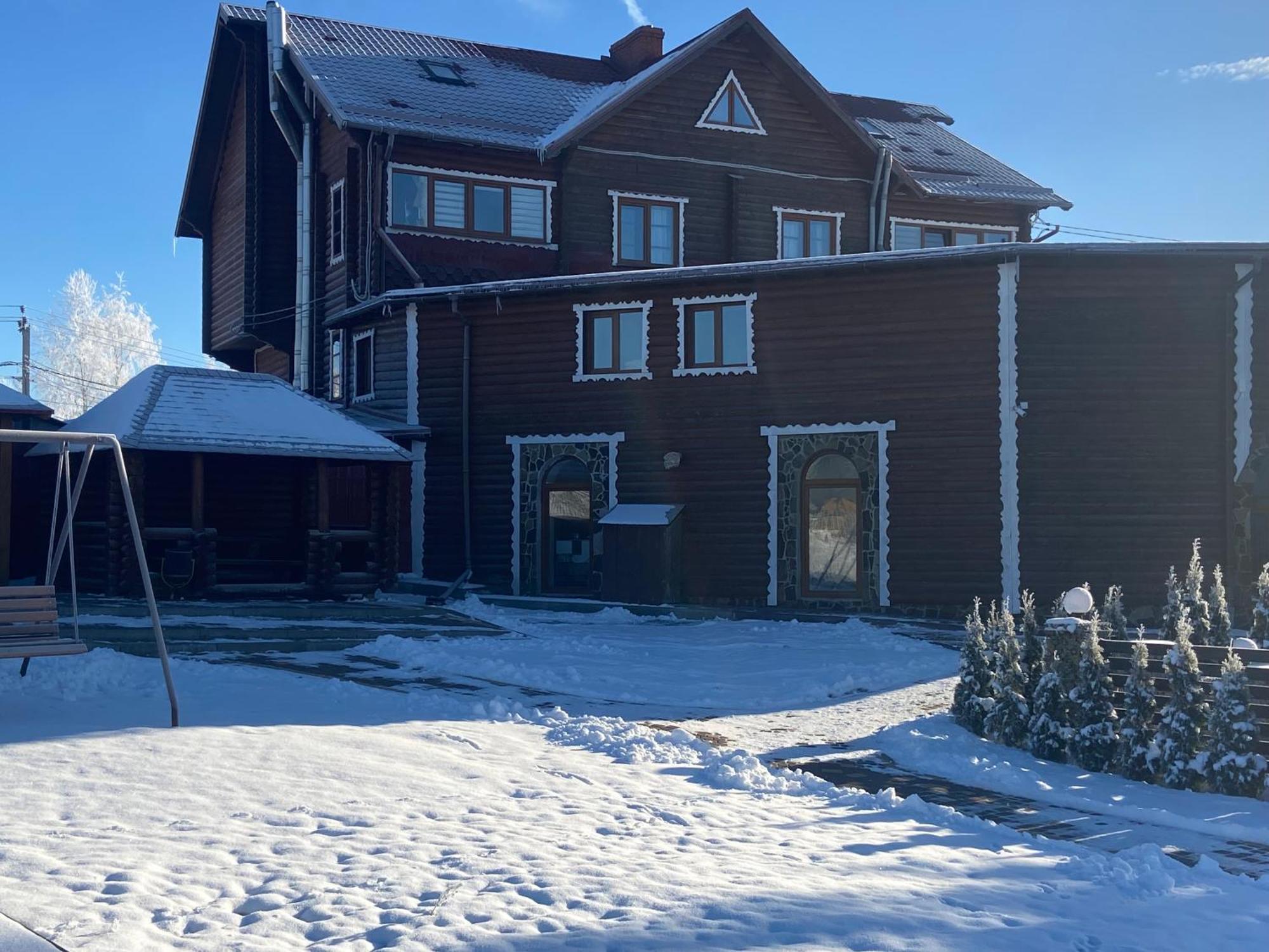 Hotel Panorama Karpat à Yablunytsya Extérieur photo
