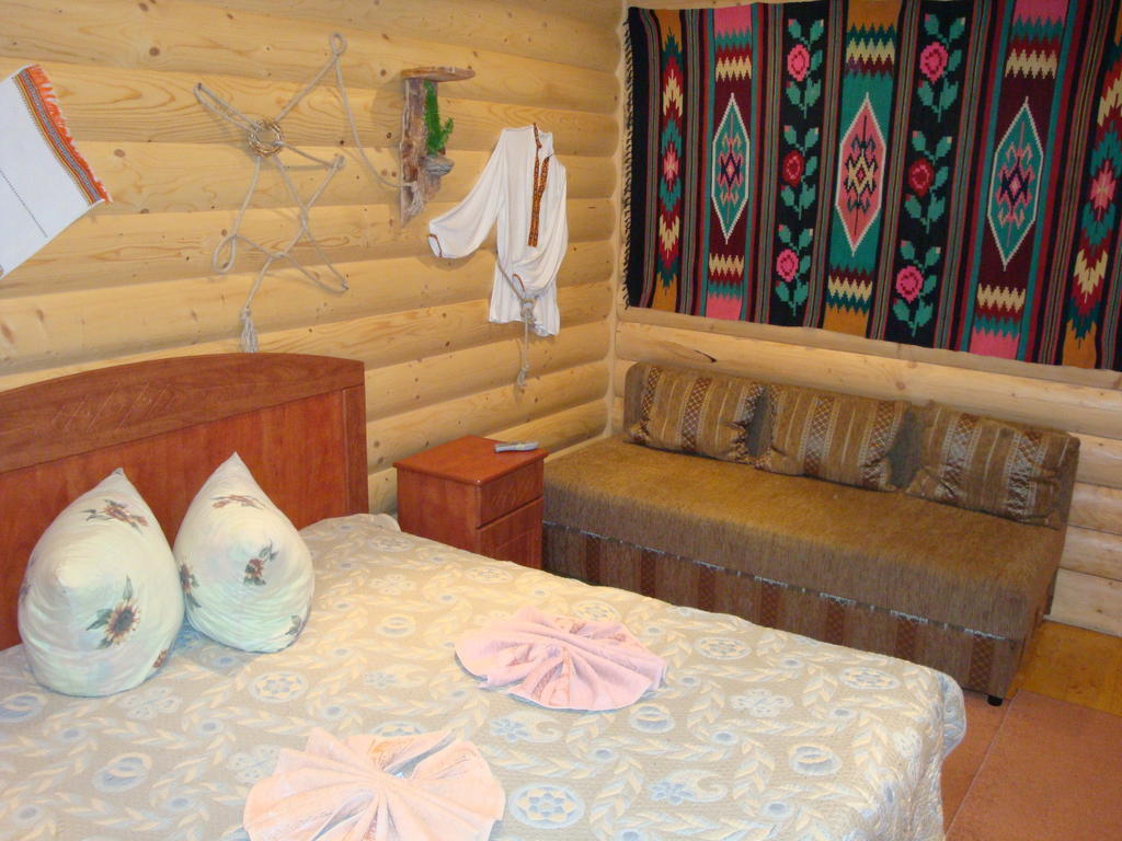 Hotel Panorama Karpat à Yablunytsya Extérieur photo